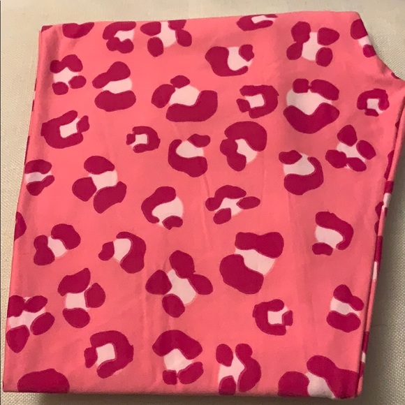 LuLaRoe Pants - LuLaRoe BCA pink cheetah leggings TC2